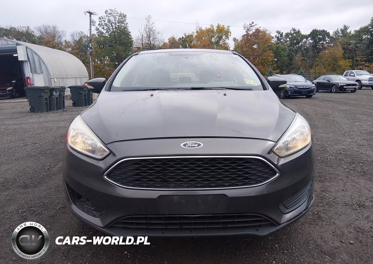 2017 Ford Focus Se VIN:1FADP3FEXHL218237 - 6