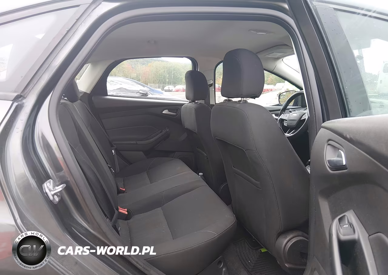 2017 Ford Focus Se VIN:1FADP3FEXHL218237 - 8