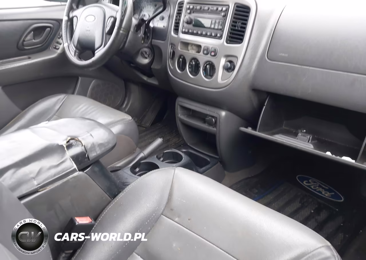 2004 Ford Escape Xlt VIN:1FMYU93124KA89012 - 5