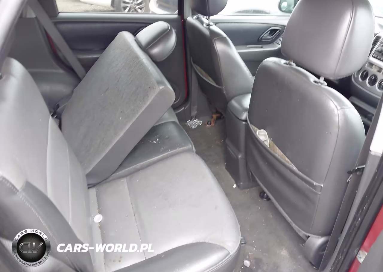 2004 Ford Escape Xlt VIN:1FMYU93124KA89012 - 8