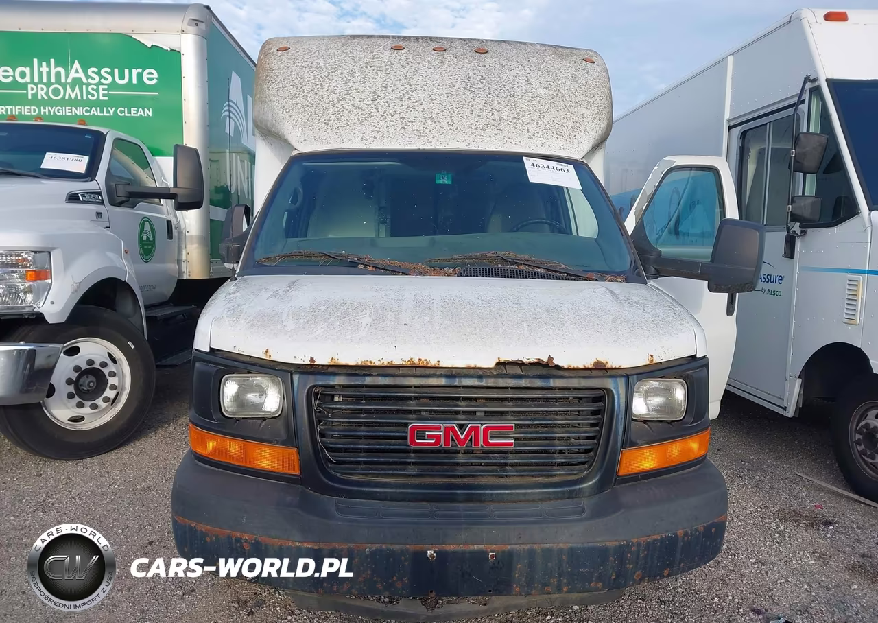2011 GMC Savana Cutaway Work Van VIN:1GD374CG9B1157477 - 11