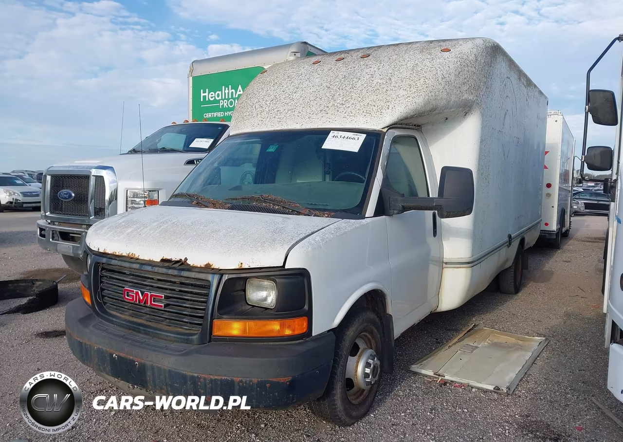 2011 GMC Savana Cutaway Work Van VIN:1GD374CG9B1157477 - 2