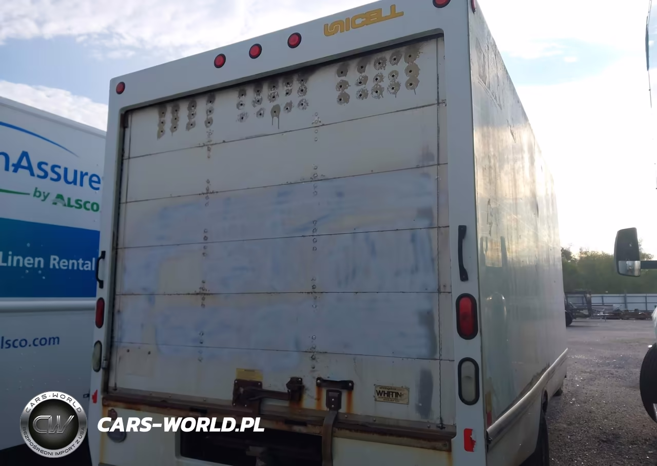 2011 GMC Savana Cutaway Work Van VIN:1GD374CG9B1157477 - 4