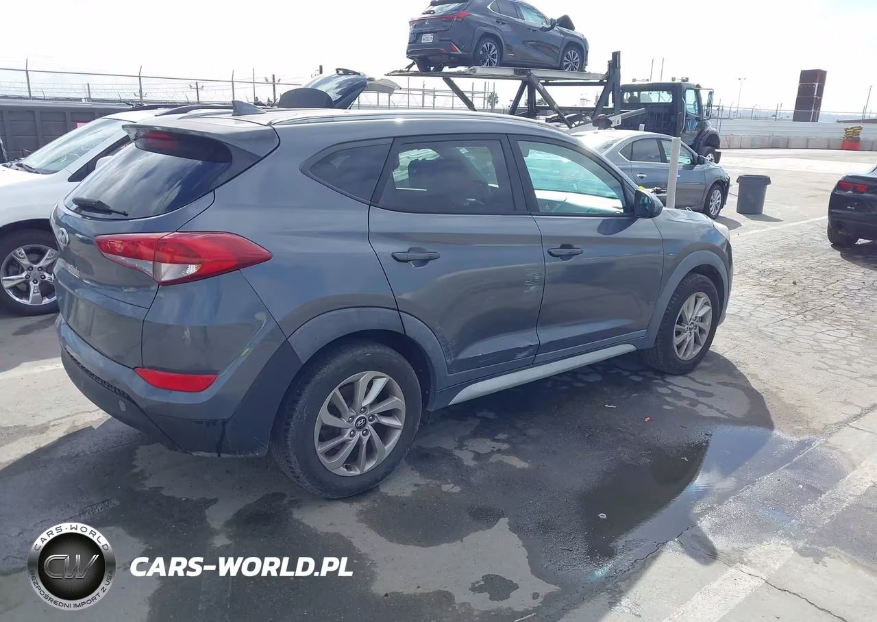 2018 Hyundai Tucson Sel VIN:KM8J33A44JU672132 - 4