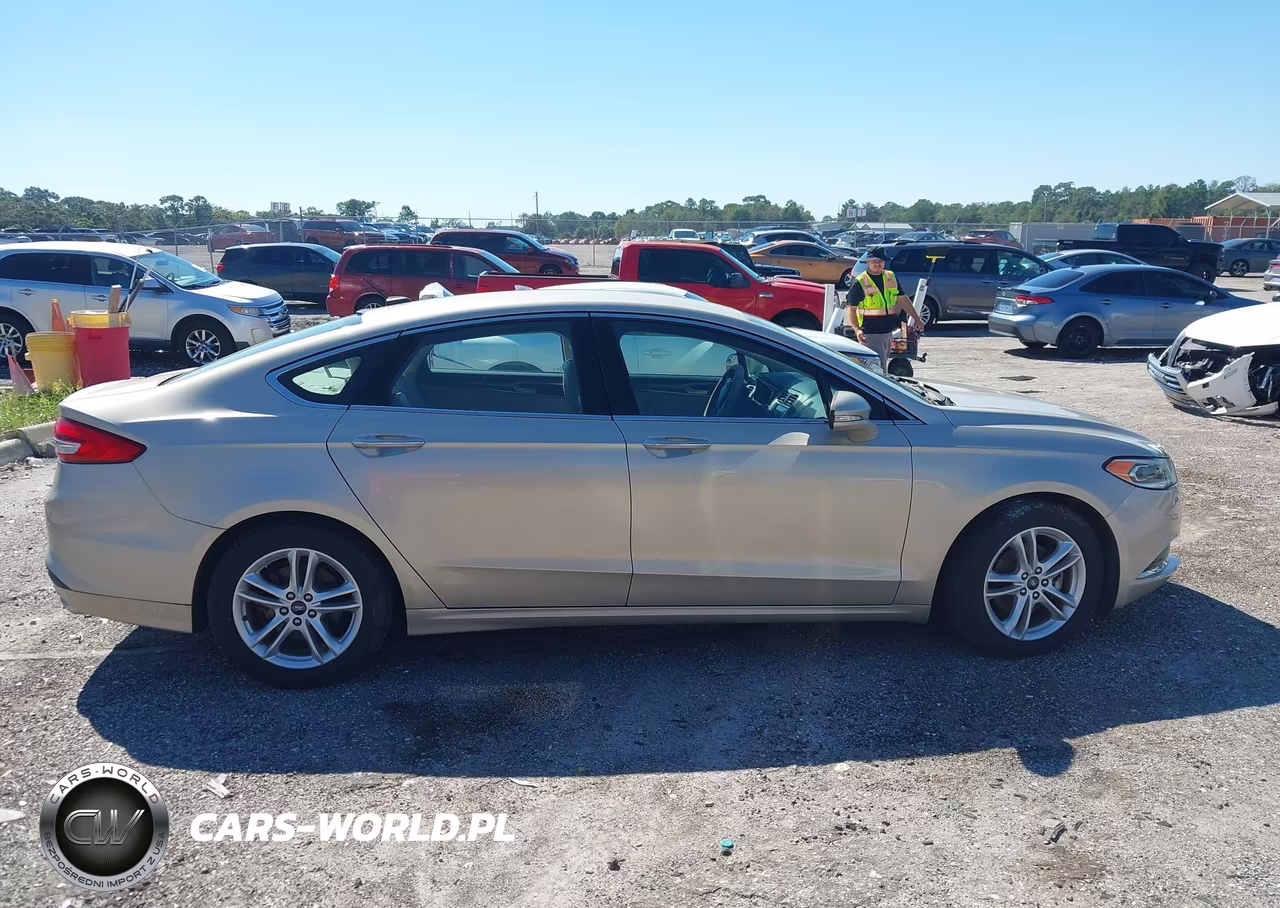 2018 Ford Fusion Se VIN:3FA6P0HD3JR179218 - 13