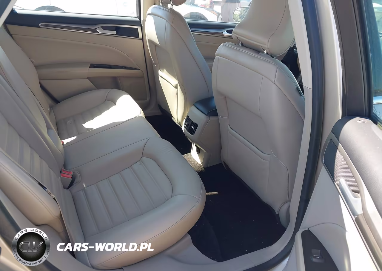 2018 Ford Fusion Se VIN:3FA6P0HD3JR179218 - 8