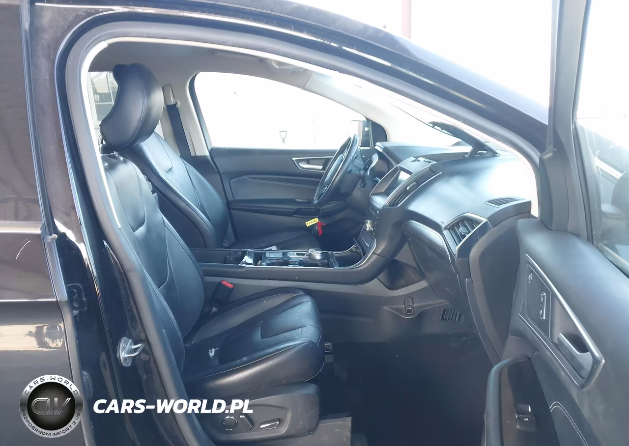 2019 Ford Edge Titanium VIN:2FMPK4K95KBB54342 - 5