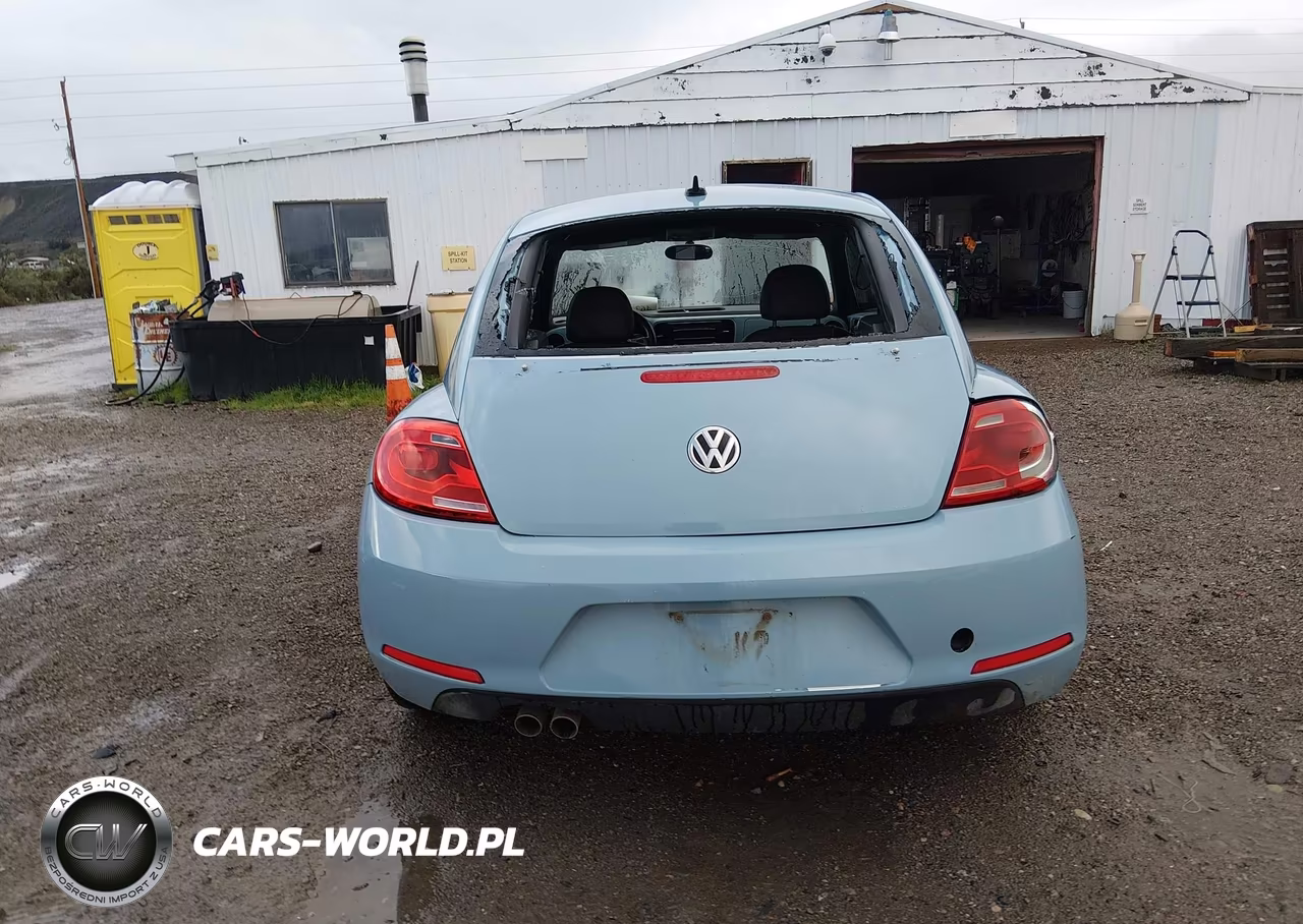 2014 Volkswagen Beetle 2.5L VIN:3VWHX7AT3EM632329 - 16