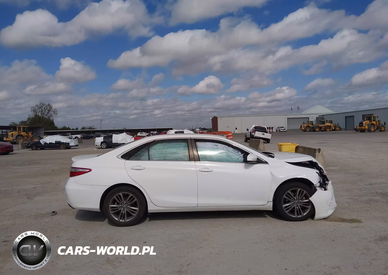 2017 Toyota Camry Se VIN:4T1BF1FK2HU402348 - 13