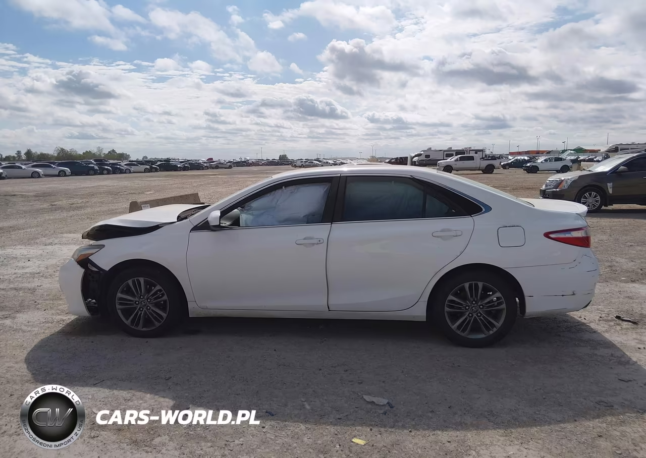 2017 Toyota Camry Se VIN:4T1BF1FK2HU402348 - 14