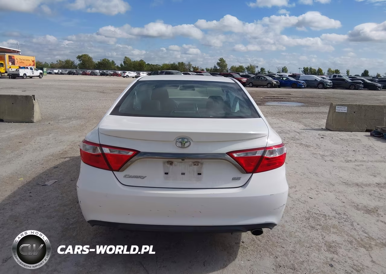 2017 Toyota Camry Se VIN:4T1BF1FK2HU402348 - 16