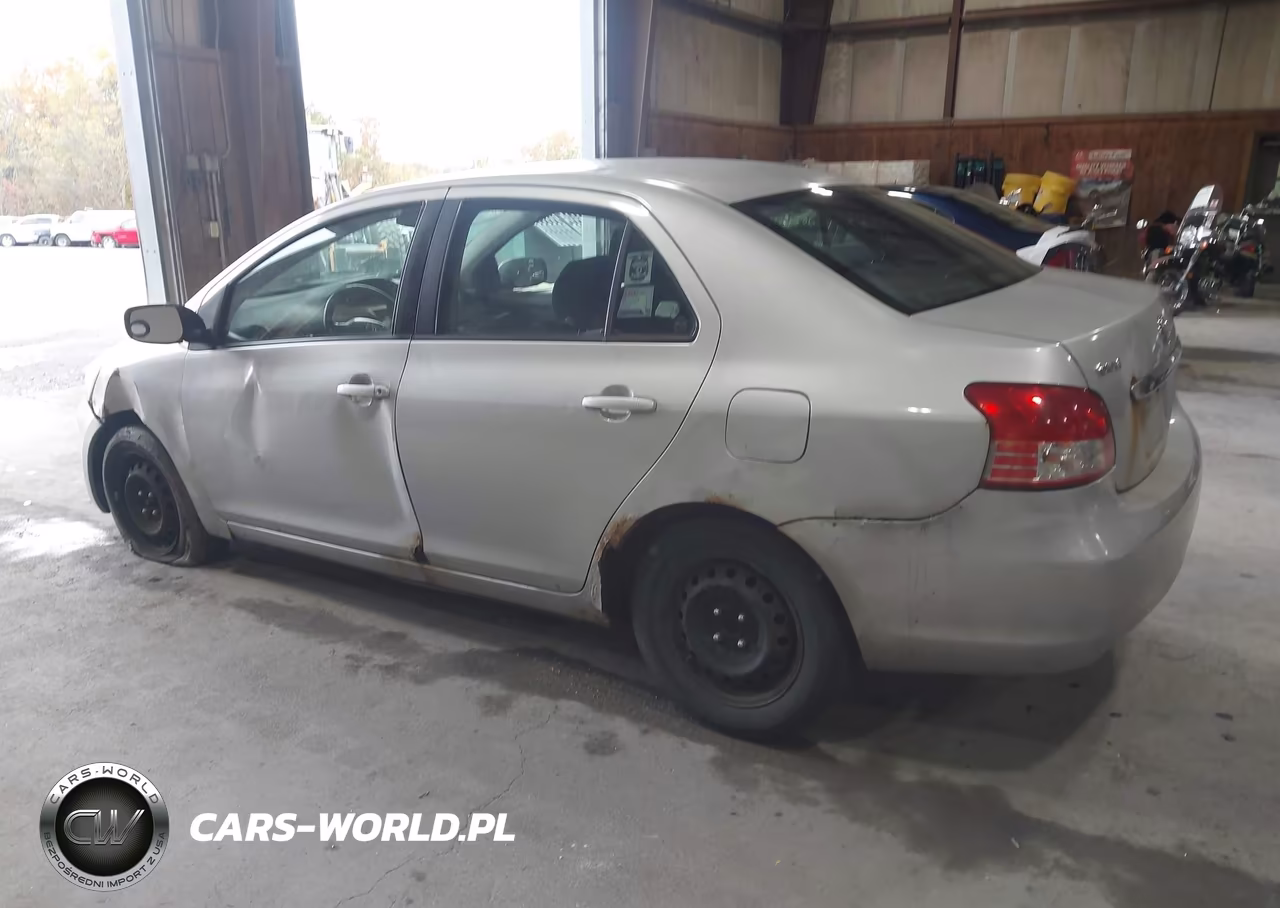 2010 Toyota Yaris VIN:JTDBT4K38A1392378 - 3