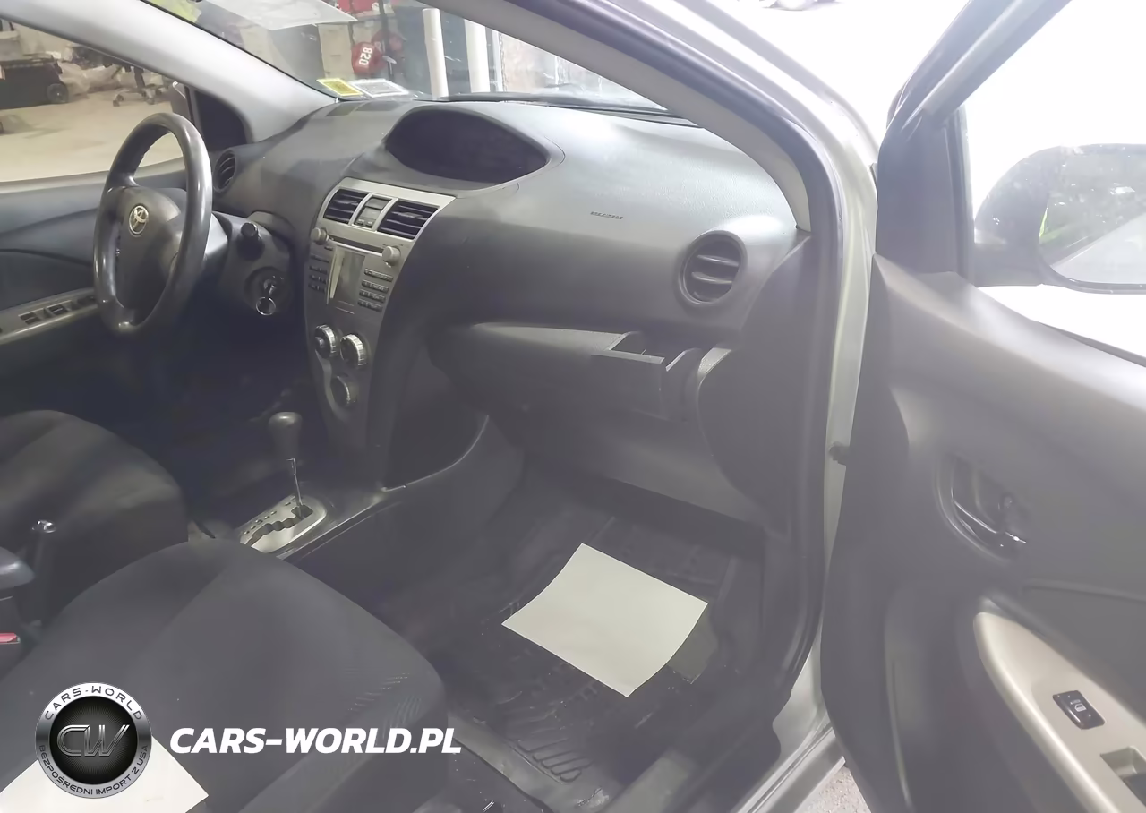 2010 Toyota Yaris VIN:JTDBT4K38A1392378 - 5