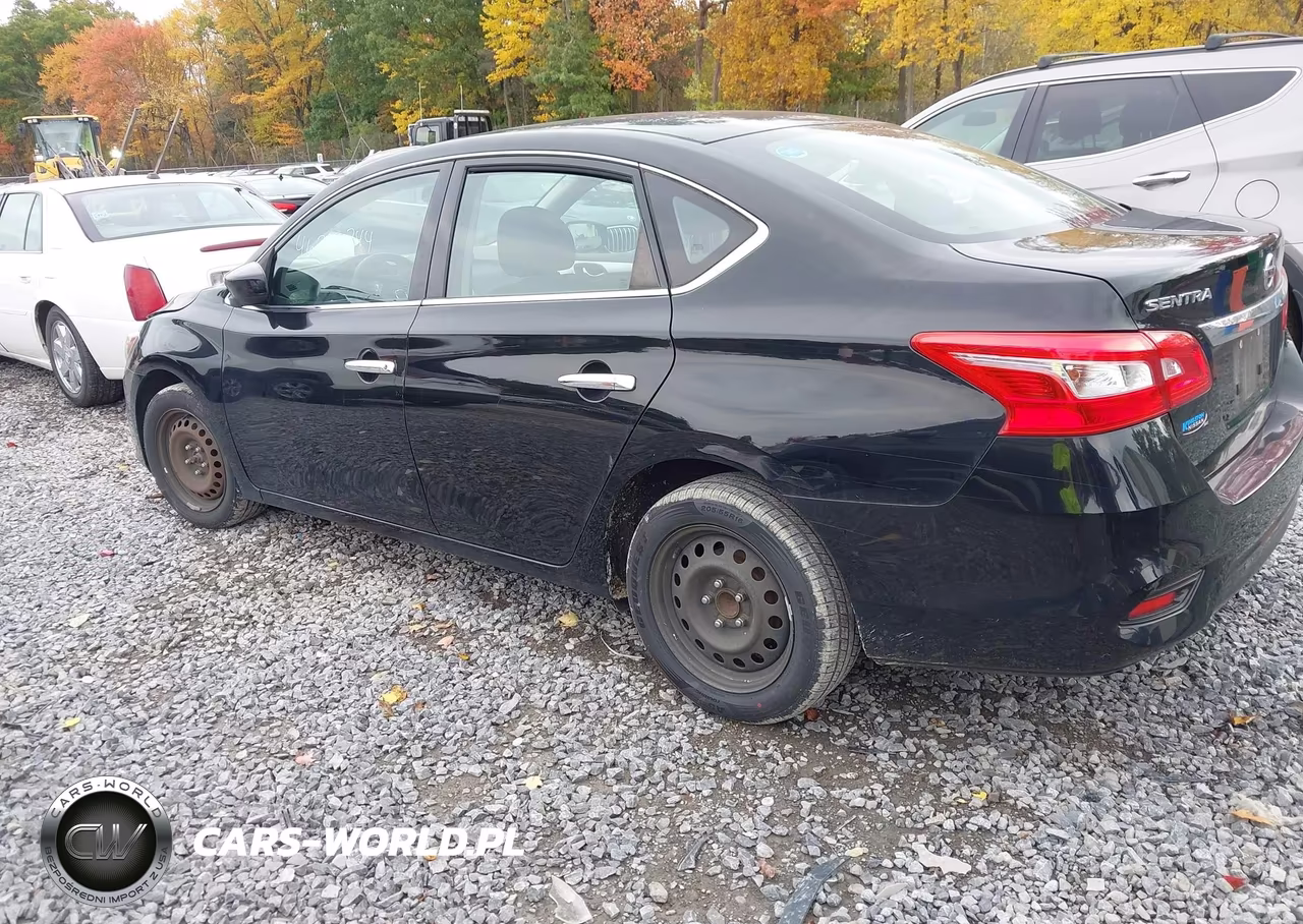 2019 Nissan Sentra S VIN:3N1AB7AP7KY403679 - 3