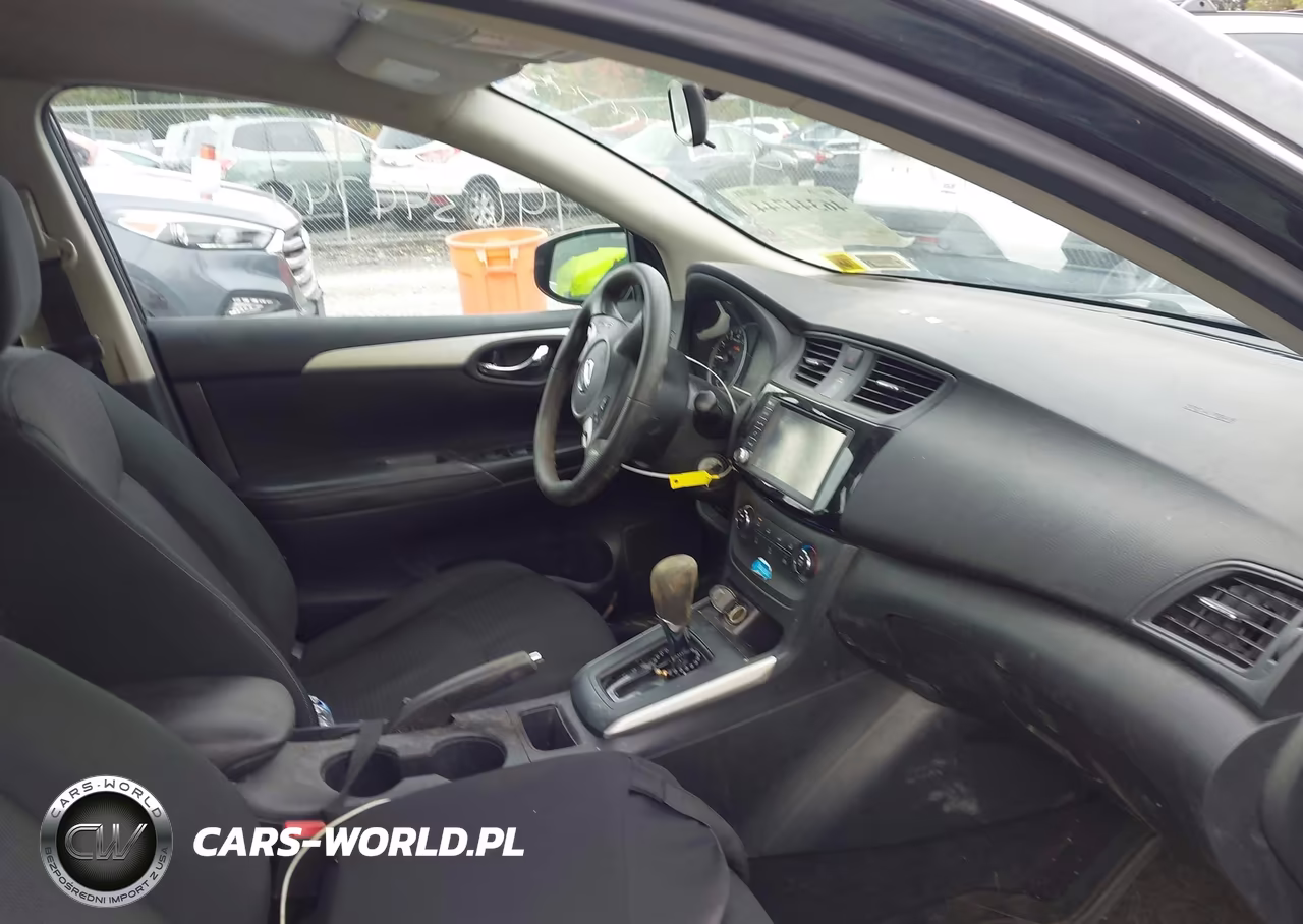 2019 Nissan Sentra S VIN:3N1AB7AP7KY403679 - 5