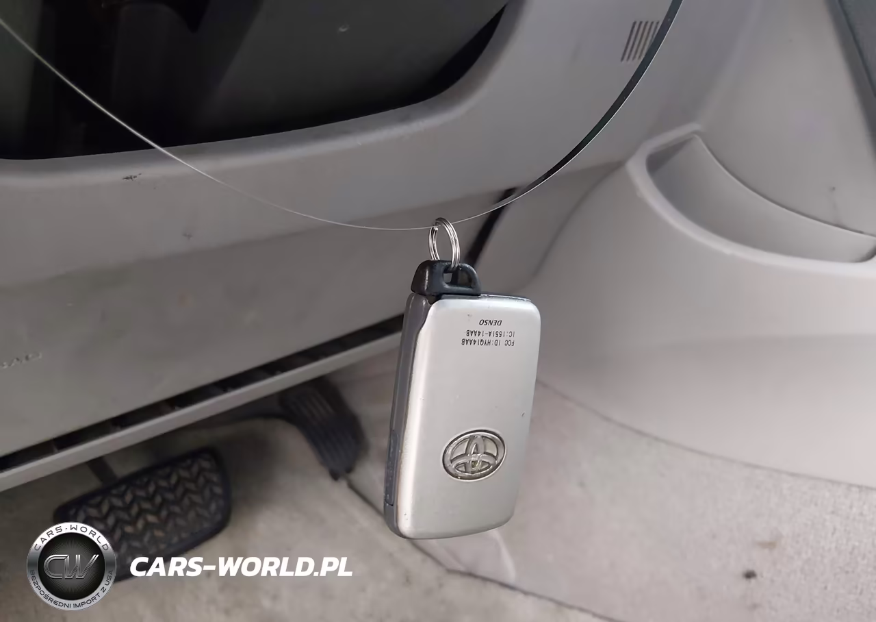 2009 Toyota Camry Hybrid VIN:4T1BB46KX9U096739 - 11