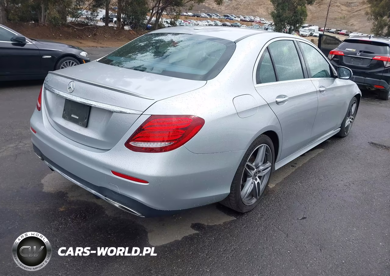 2020 Mercedes-Benz E 350 VIN:WDDZF8DB3LA709915 - 4
