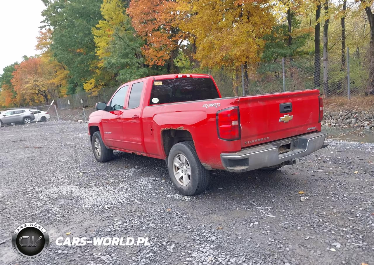 2015 Chevrolet Silverado 1500 1Lt VIN:1GCVKREC6FZ182850 - 3