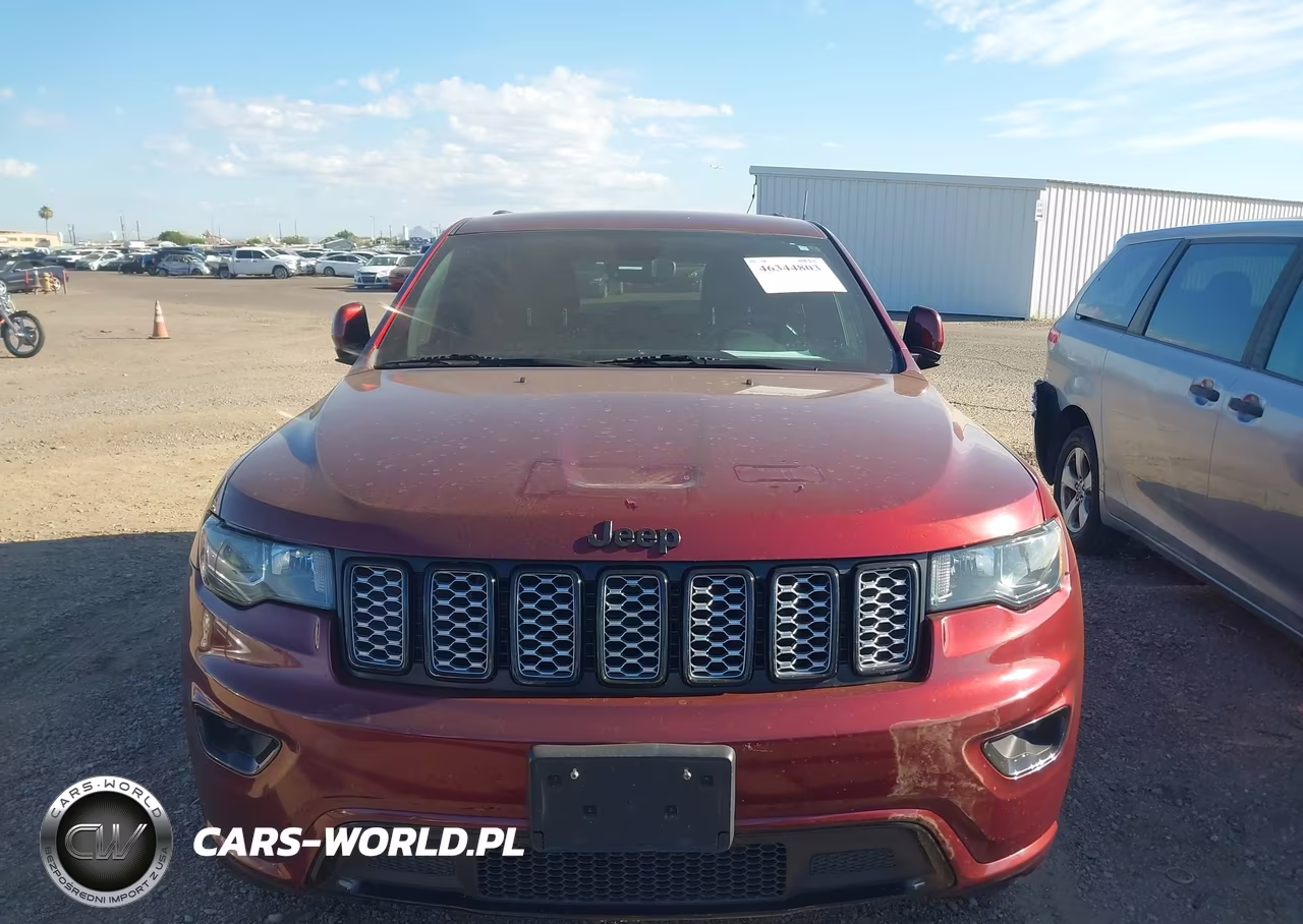 2018 Jeep Grand Cherokee Altitude 4X4 VIN:1C4RJFAG7JC435617 - 12