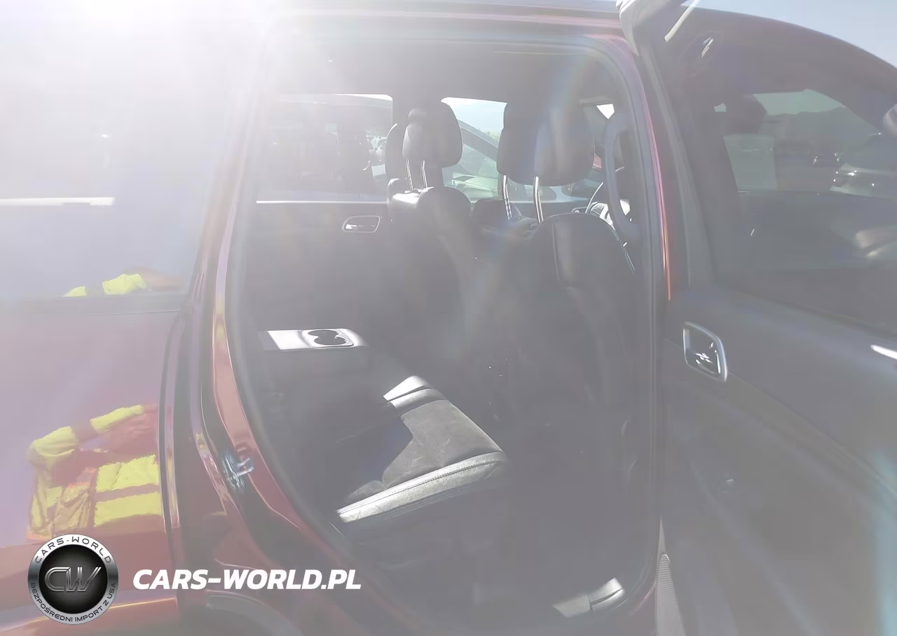 2018 Jeep Grand Cherokee Altitude 4X4 VIN:1C4RJFAG7JC435617 - 8