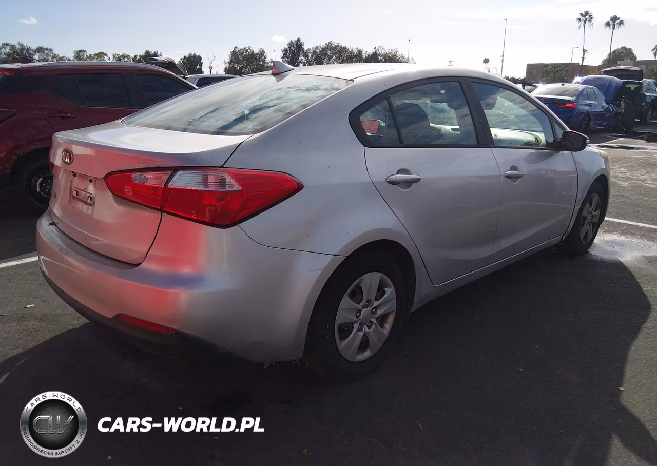 2016 Kia Forte Lx VIN:KNAFX4A64G5544043 - 4