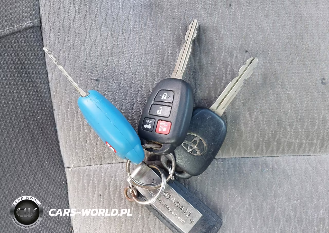 2018 Toyota Corolla Le Eco VIN:2T1BPRHE1JC970360 - 11
