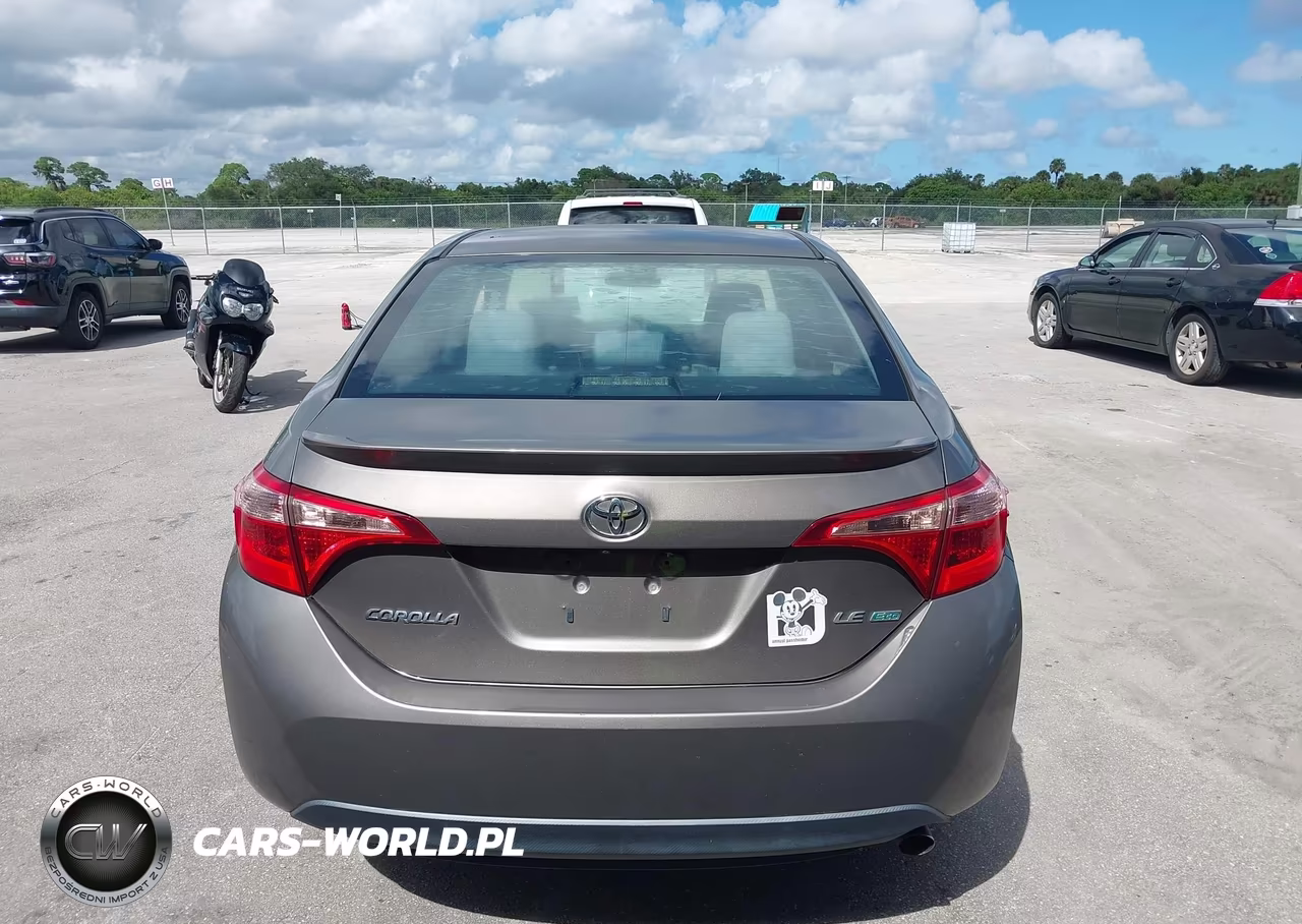 2018 Toyota Corolla Le Eco VIN:2T1BPRHE1JC970360 - 16