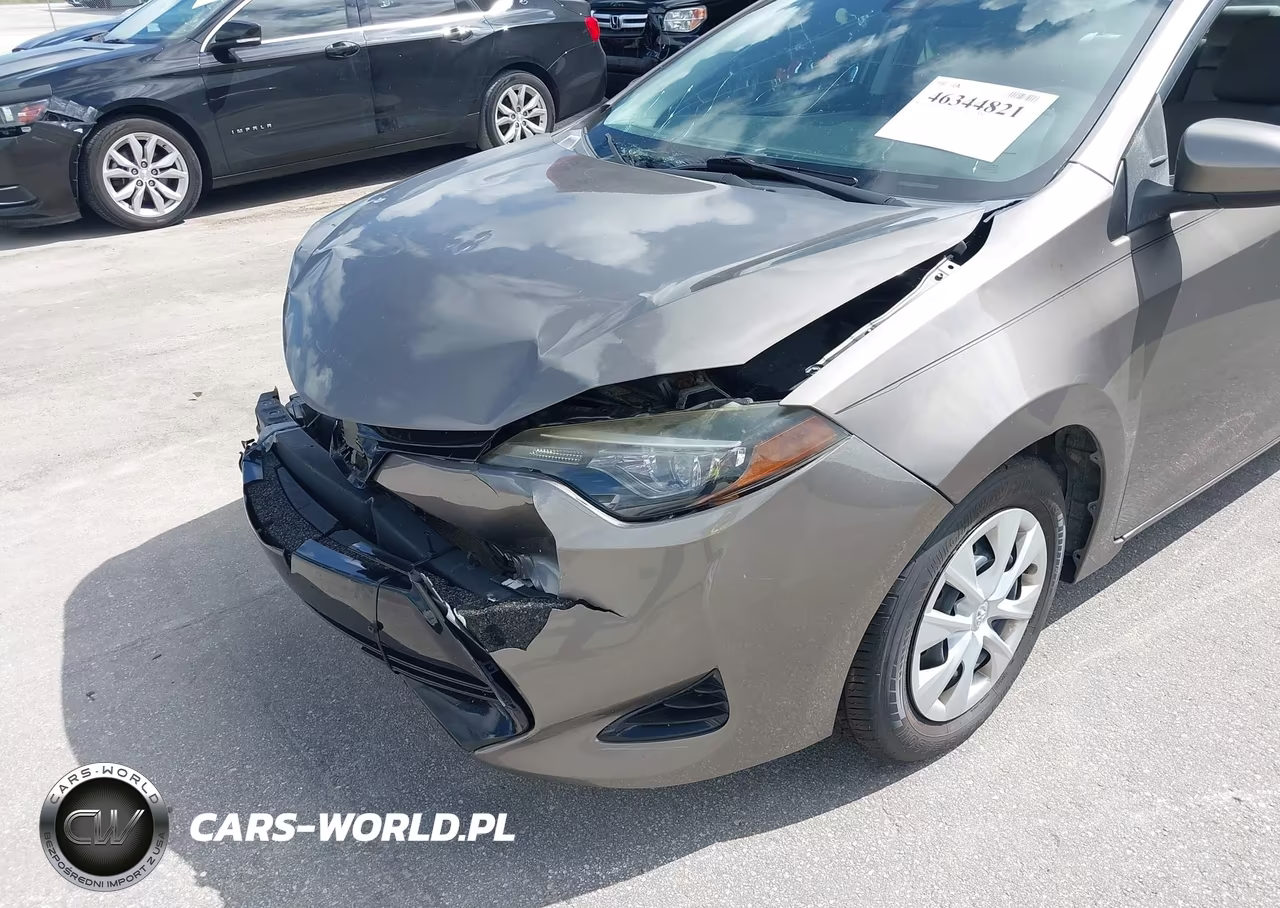 2018 Toyota Corolla Le Eco VIN:2T1BPRHE1JC970360 - 18
