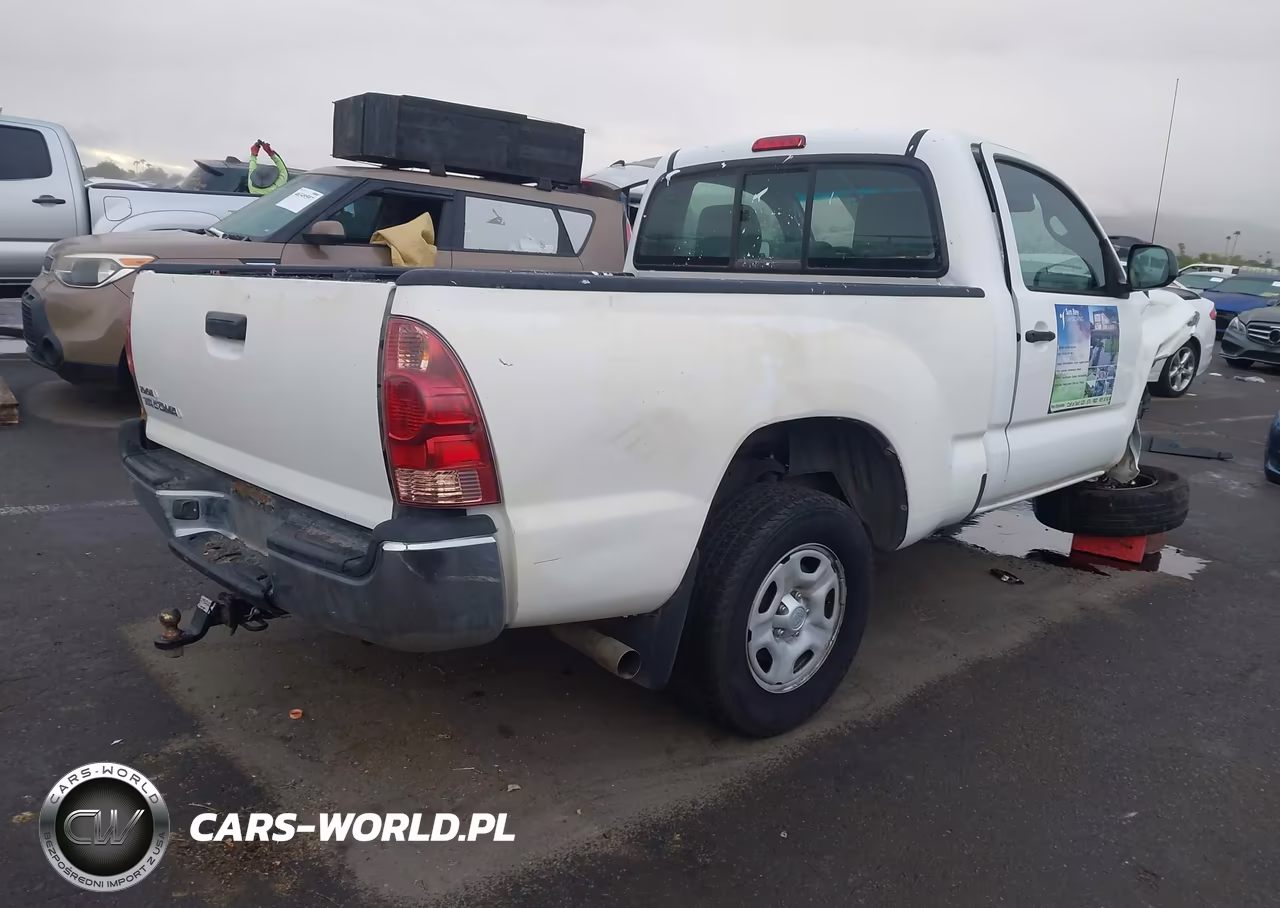 2014 Toyota Tacoma VIN:5TFNX4CN8EX031768 - 4