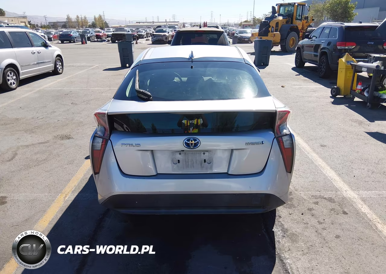 2017 Toyota Prius Two VIN:JTDKBRFU5H3036102 - 16