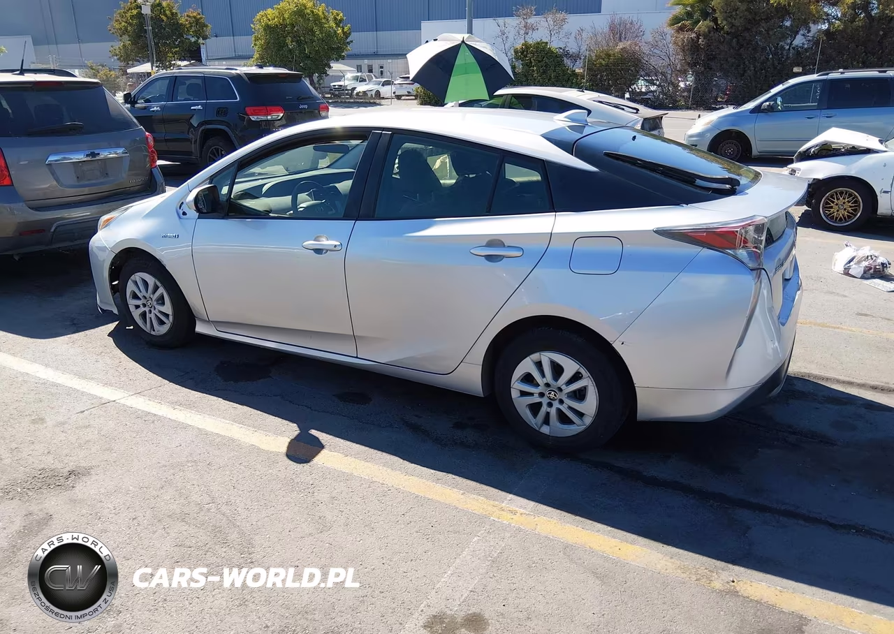 2017 Toyota Prius Two VIN:JTDKBRFU5H3036102 - 3