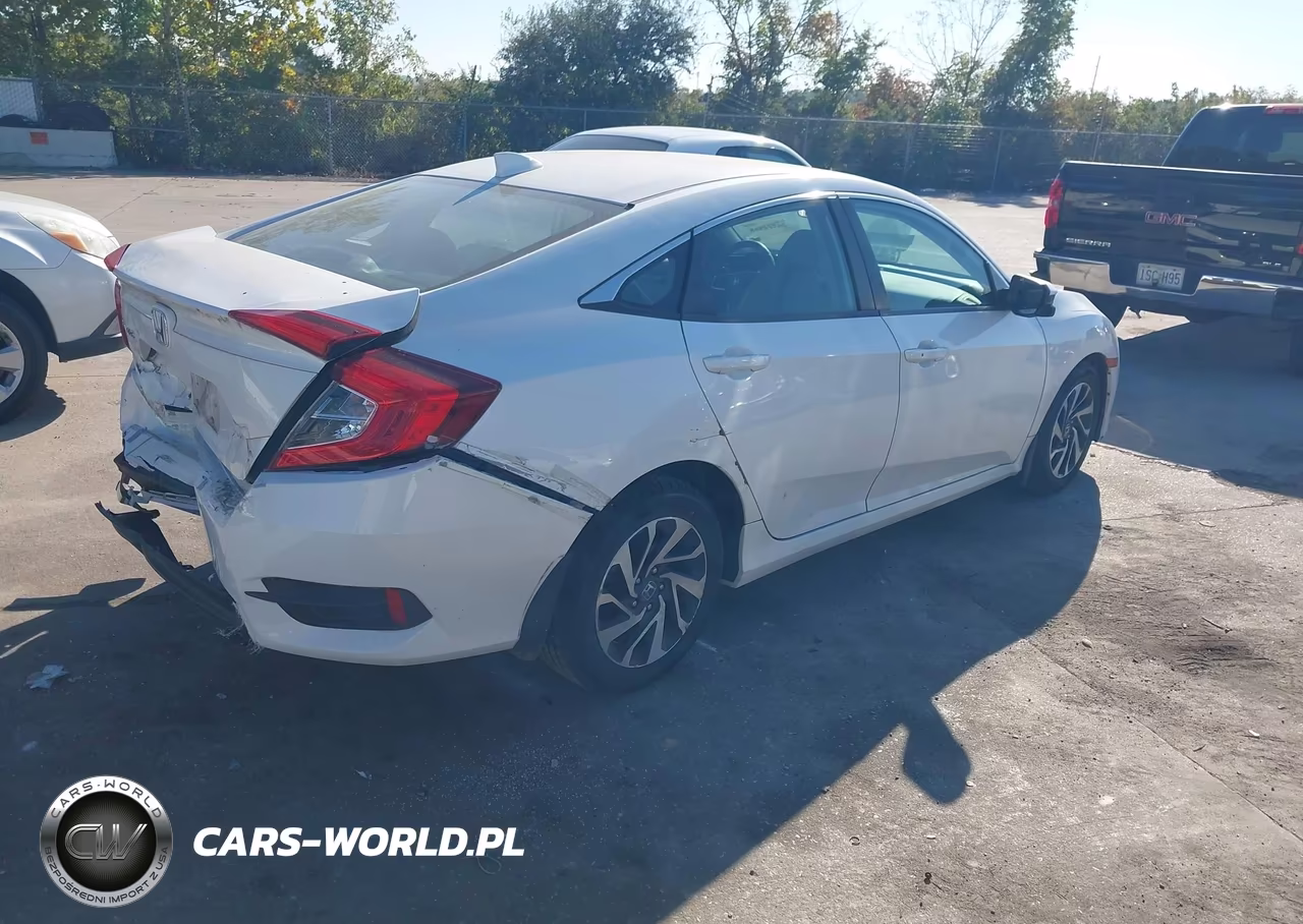 2018 Honda Civic Ex VIN:19XFC2F73JE040504 - 4