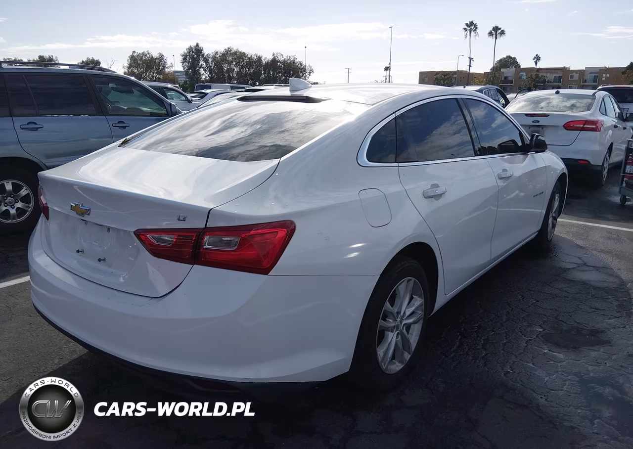 2018 Chevrolet Malibu Lt VIN:1G1ZD5ST3JF189847 - 4