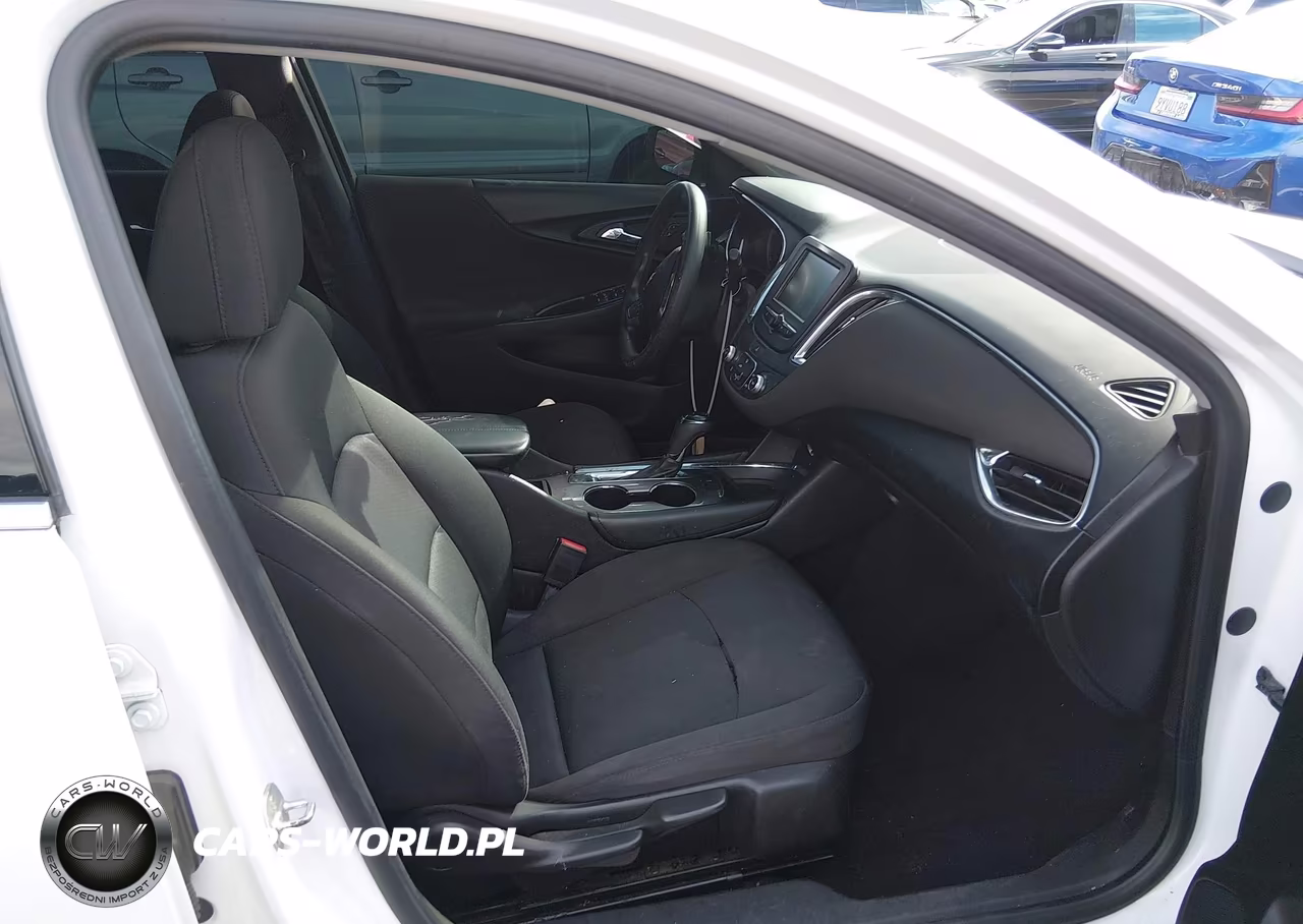 2018 Chevrolet Malibu Lt VIN:1G1ZD5ST3JF189847 - 5