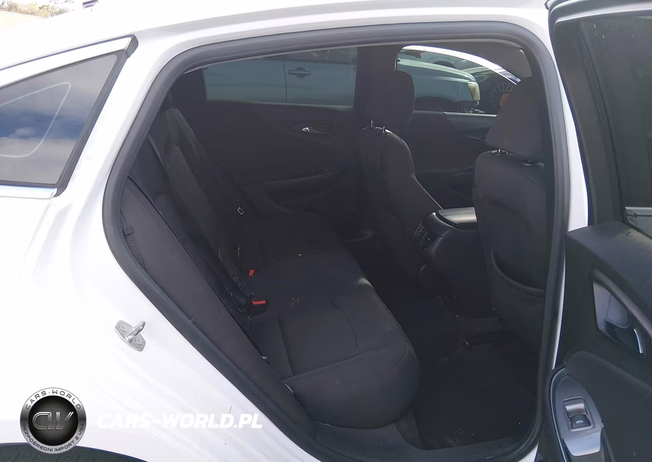 2018 Chevrolet Malibu Lt VIN:1G1ZD5ST3JF189847 - 8