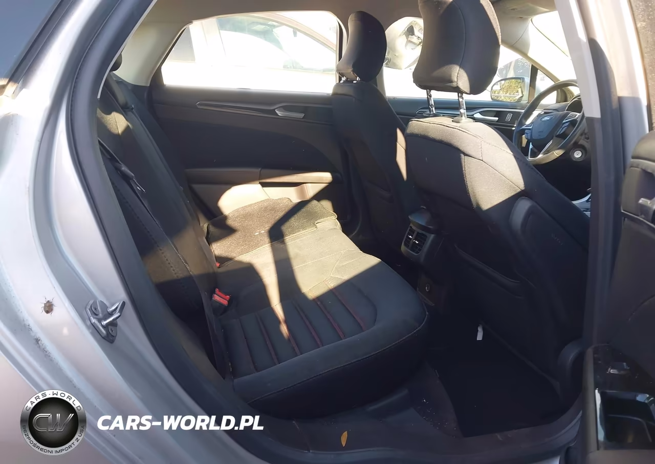 2016 Ford Fusion Se VIN:3FA6P0HD8GR221729 - 8