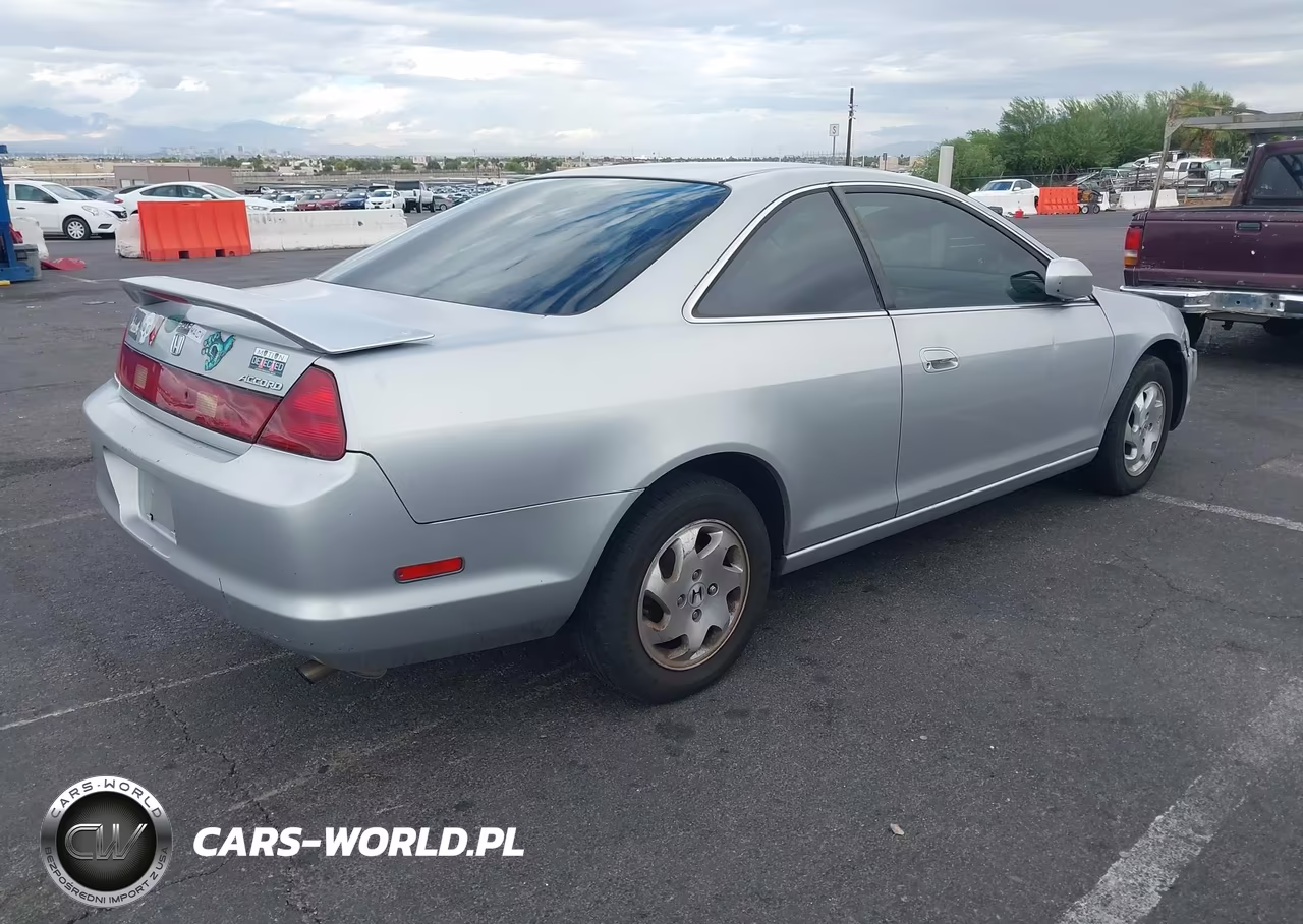 2000 Honda Accord 2.3 Ex VIN:1HGCG3251YA012765 - 4