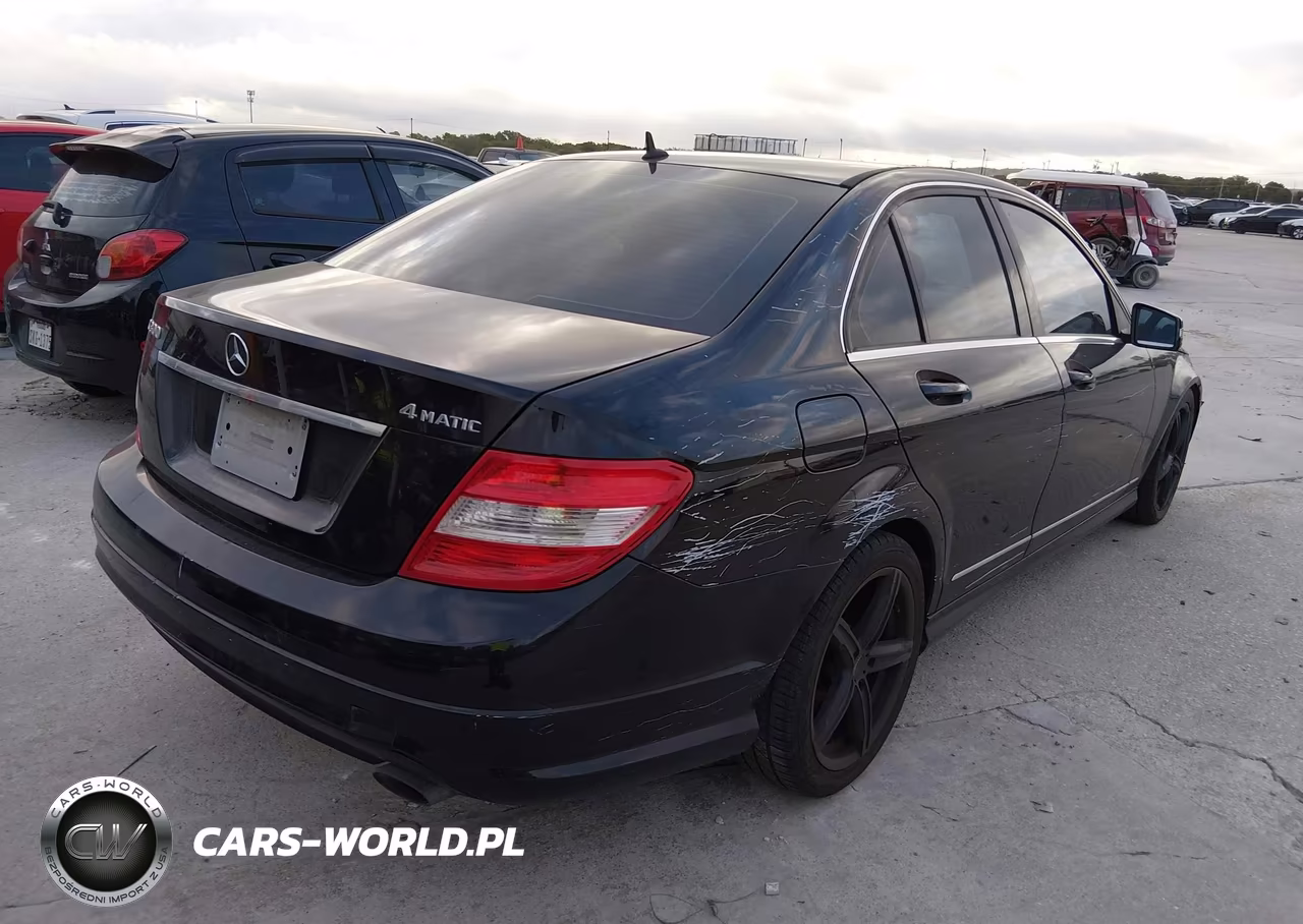 2011 Mercedes-Benz C 300 Luxury 4Matic-Sport 4Matic VIN:WDDGF8BB0BR144968 - 4