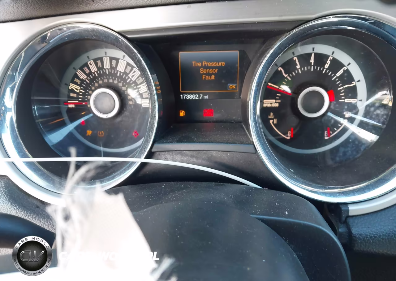 2013 Ford Mustang V6 Premium VIN:1ZVBP8EM1D5219280 - 7