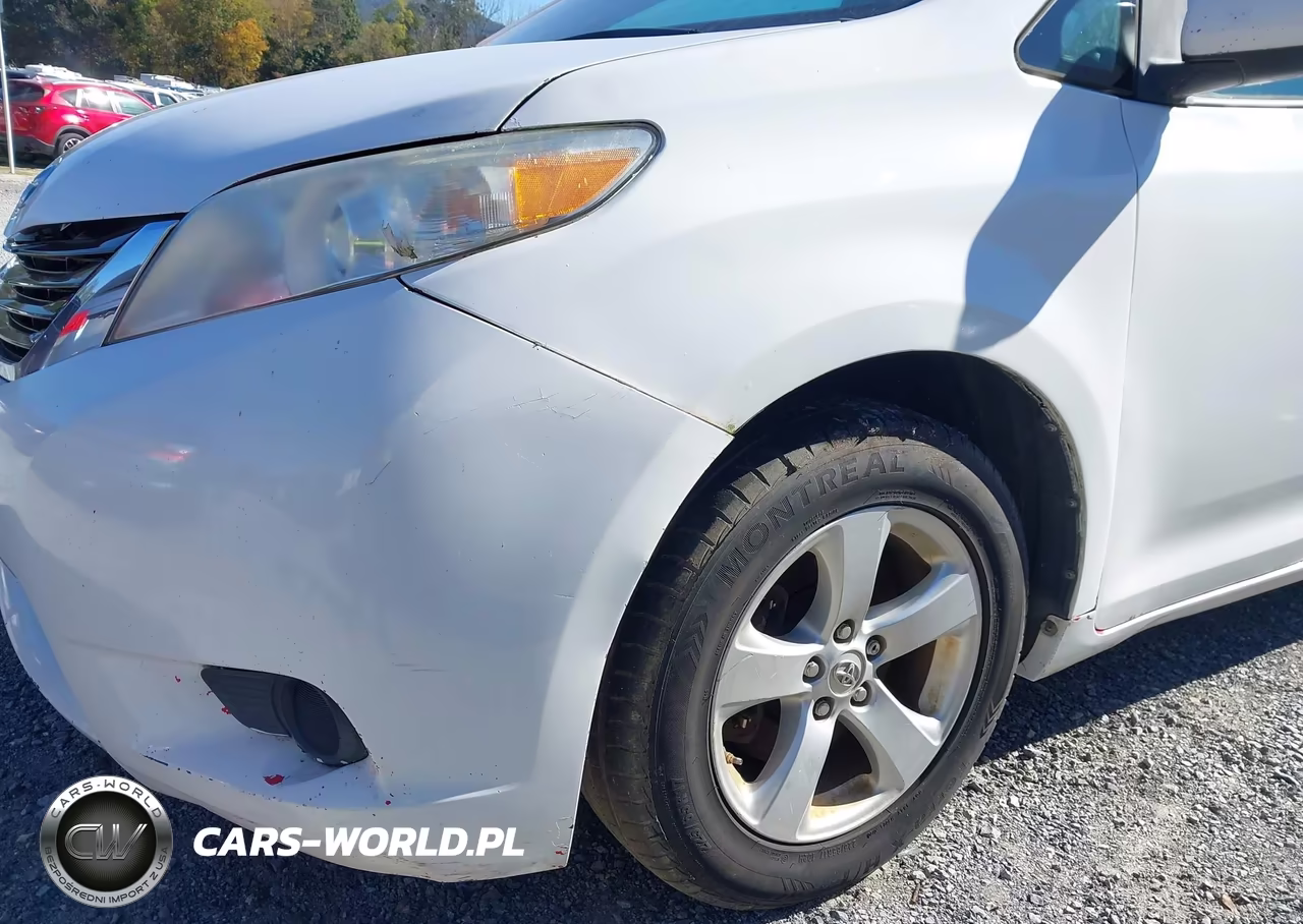 2013 Toyota Sienna Le V6 8 Passenger VIN:5TDKK3DC7DS347465 - 20