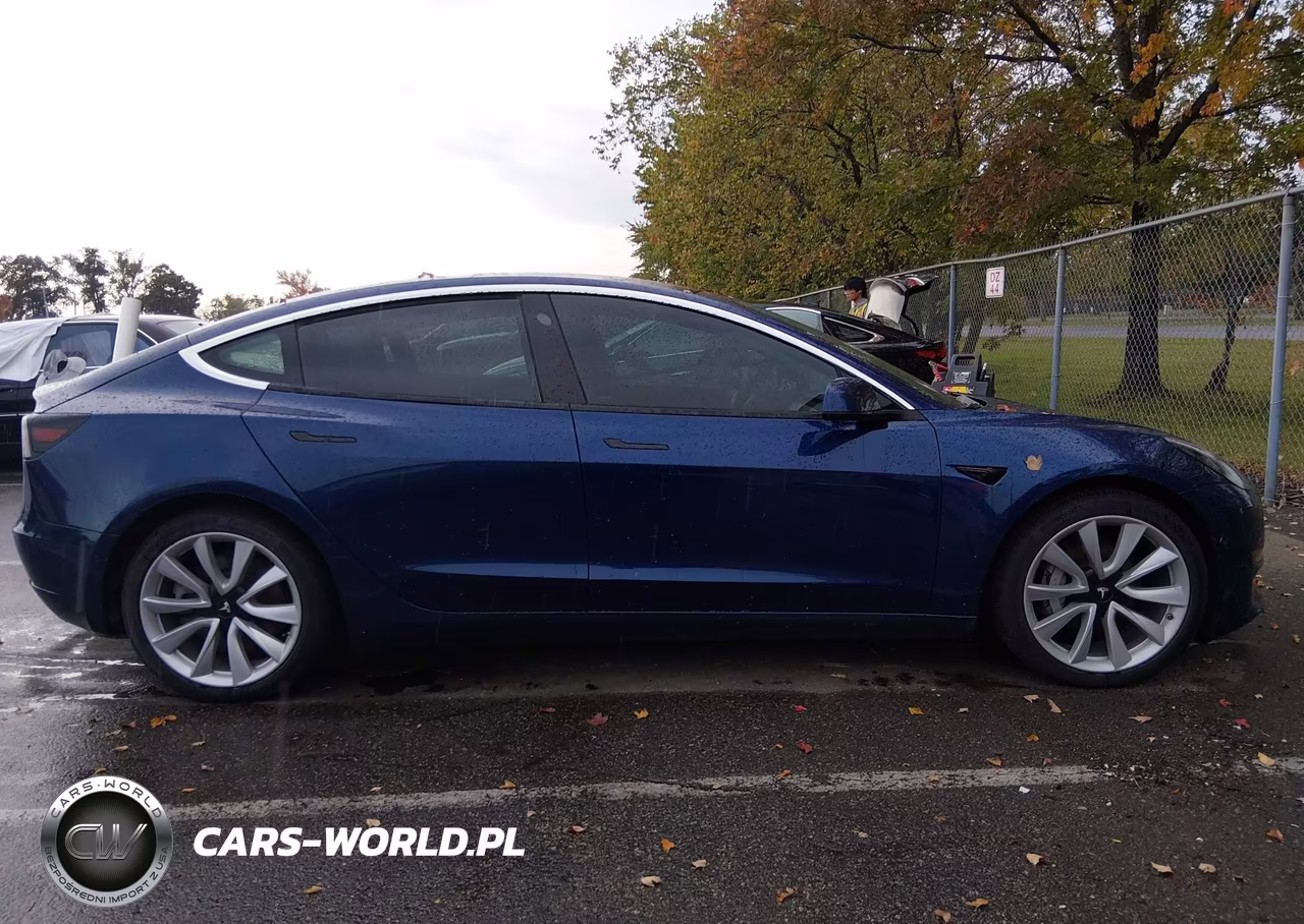 2018 Tesla Model 3 Long Range-Performance VIN:5YJ3E1EB7JF133890 - 12
