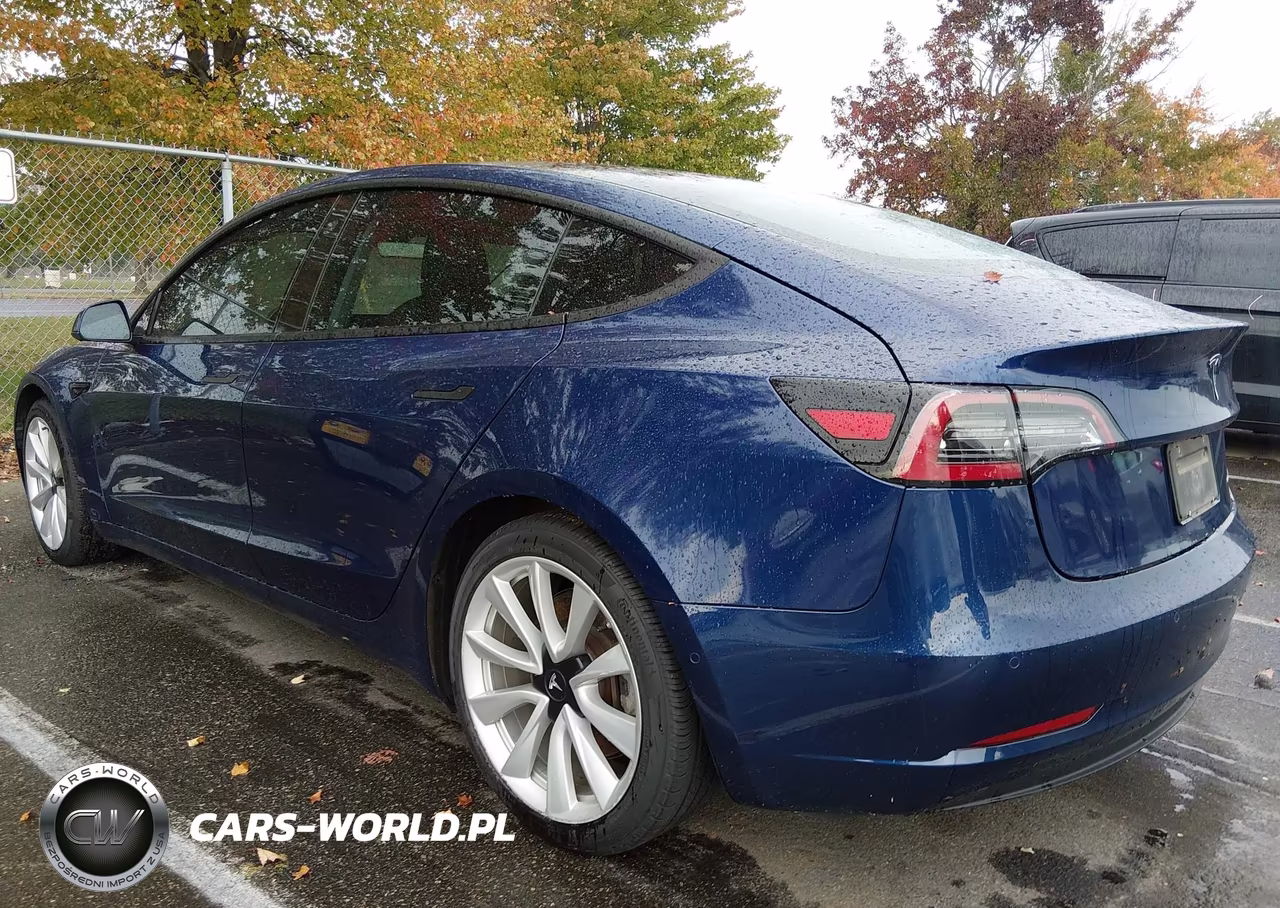 2018 Tesla Model 3 Long Range-Performance VIN:5YJ3E1EB7JF133890 - 3