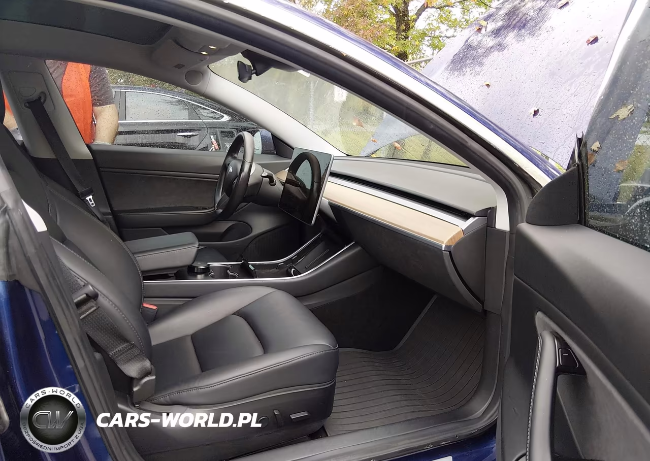 2018 Tesla Model 3 Long Range-Performance VIN:5YJ3E1EB7JF133890 - 5