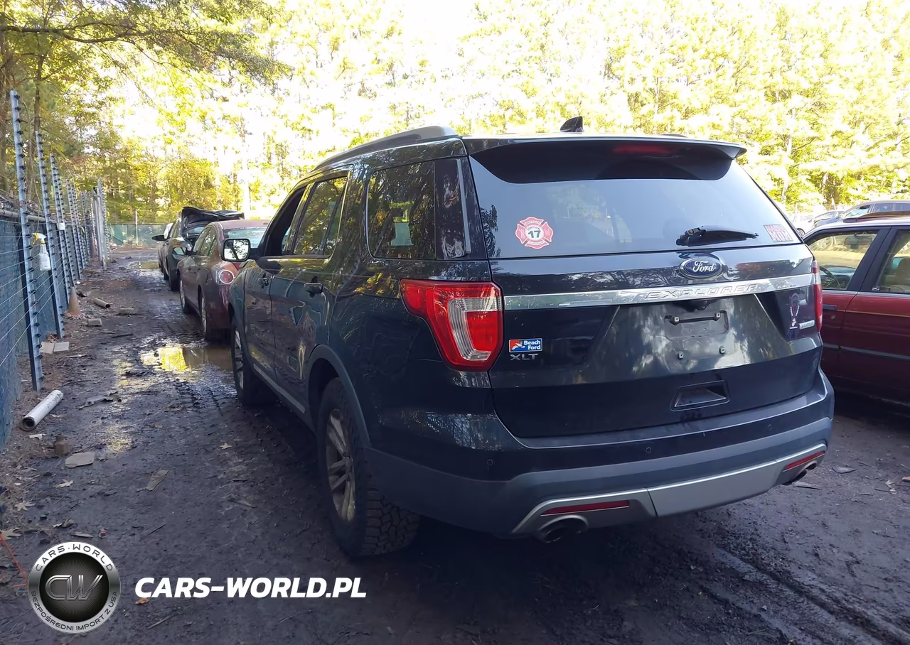 2016 Ford Explorer Xlt VIN:1FM5K7DH0GGB40961 - 3