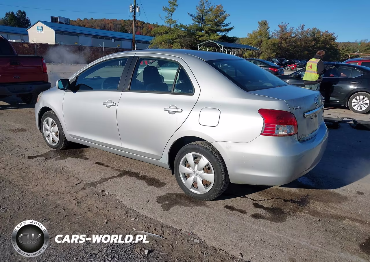 2007 Toyota Yaris VIN:JTDBT903871151767 - 3