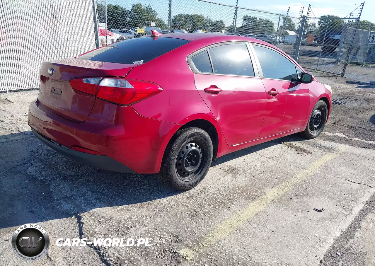 2016 Kia Forte Lx VIN:KNAFK4A6XG5568071 - 4