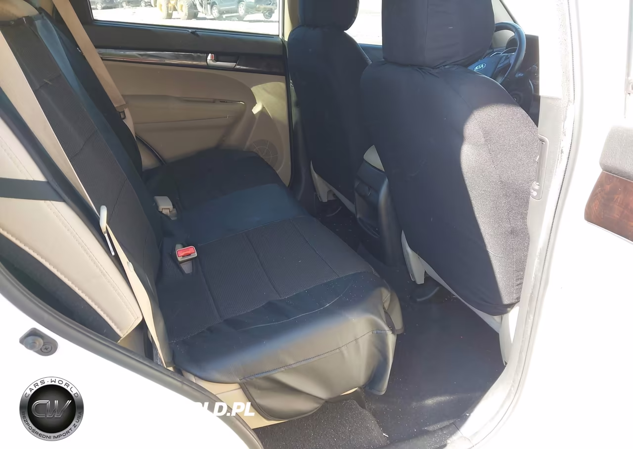 2015 Kia Sorento Lx VIN:5XYKT3A64FG602942 - 8