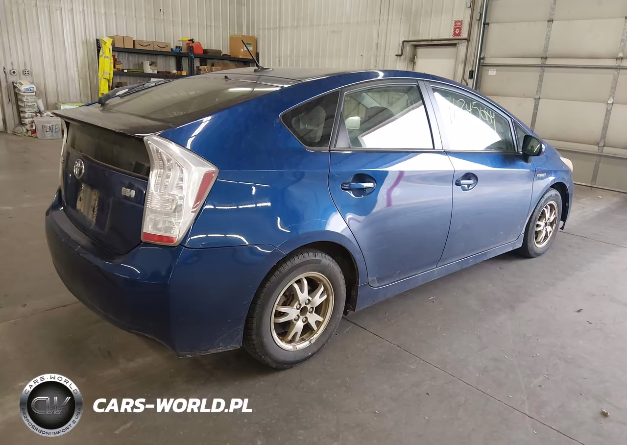 2010 Toyota Prius Iii VIN:JTDKN3DU7A0104785 - 4