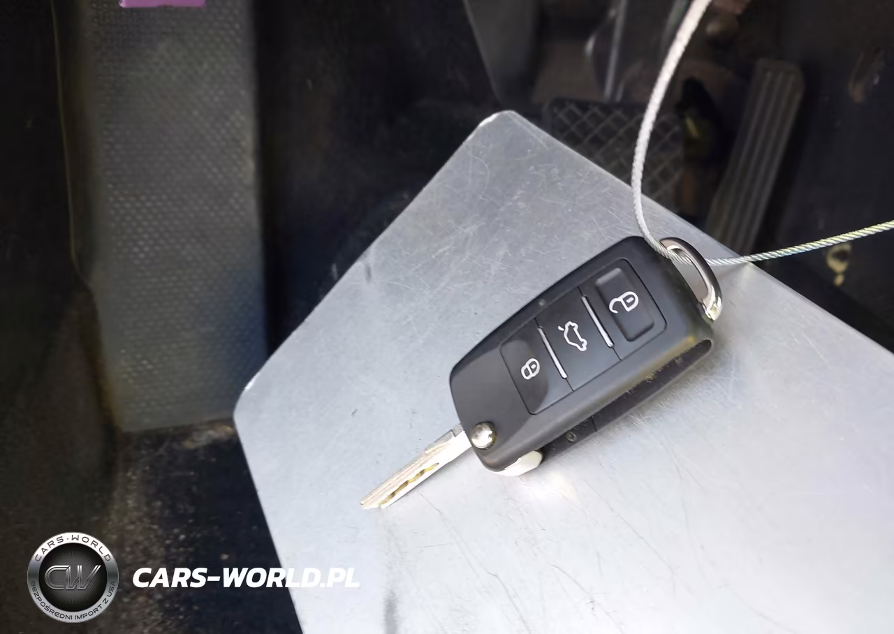 2013 Volkswagen Passat 2.5L Se VIN:1VWBP7A30DC104513 - 11