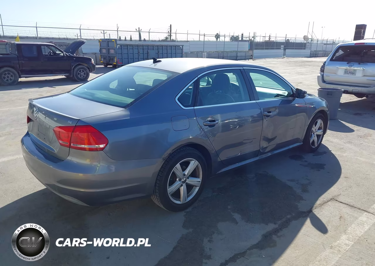 2013 Volkswagen Passat 2.5L Se VIN:1VWBP7A30DC104513 - 4
